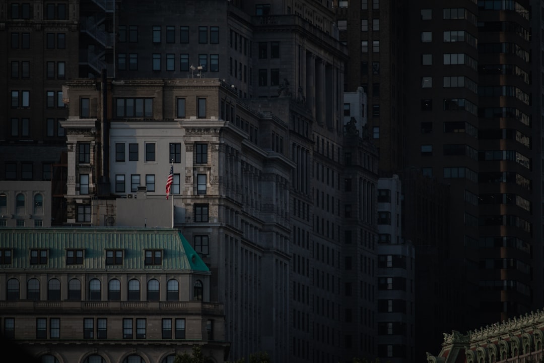 뉴욕 베이비시터 비용 완벽 가이드 (2024년 최신): 지역별 시세, 꿀팁 총정리