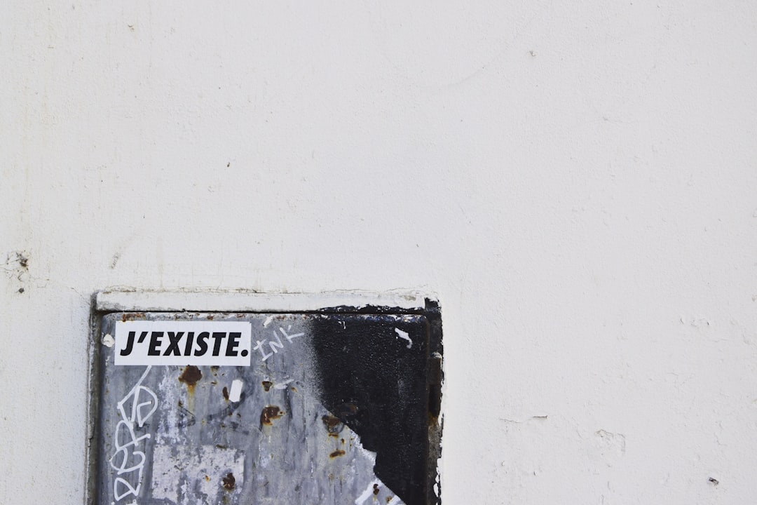 애스턴마틴 밴티지 가격 완벽 분석: 옵션, 유지비, 경쟁 모델 비교 (2024년 최신 정보)