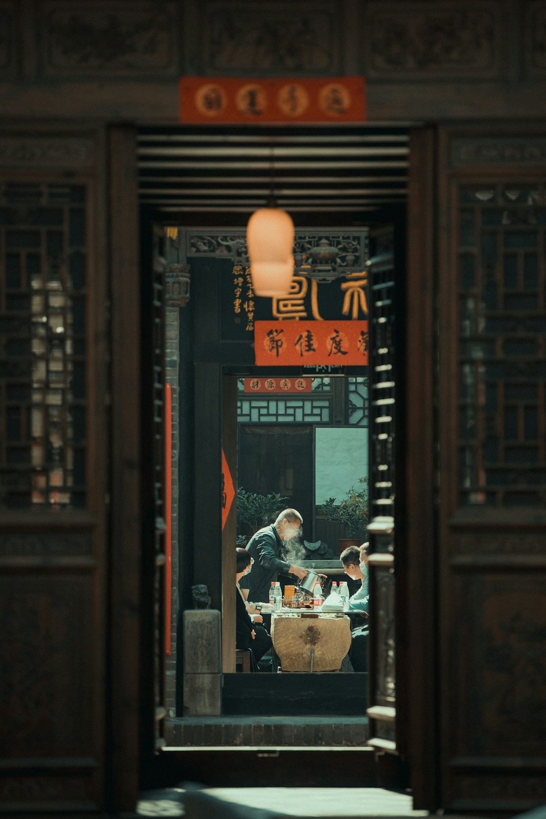 [솔직 후기] 우동카덴 웨이팅 완벽 분석: 시간대별 꿀팁 & 메뉴 추천 (2024 최신 정보)