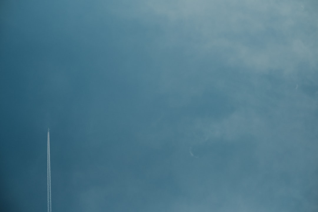 엔화 투자, 지금이 기회일까? 2024년 전망과 투자 전략 심층 분석 (ft. 디시 인사이드)