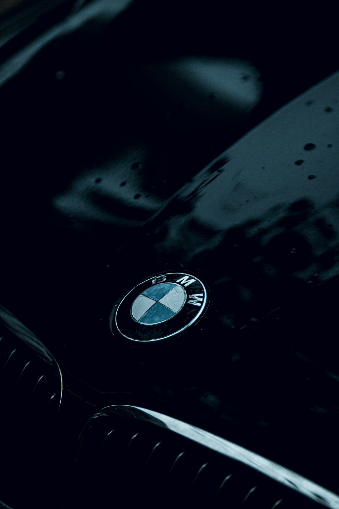 BMW 2시리즈 그란쿠페 완벽 분석: 디자인, 성능, 가격, 경쟁 모델 비교 (2024 최신 정보)