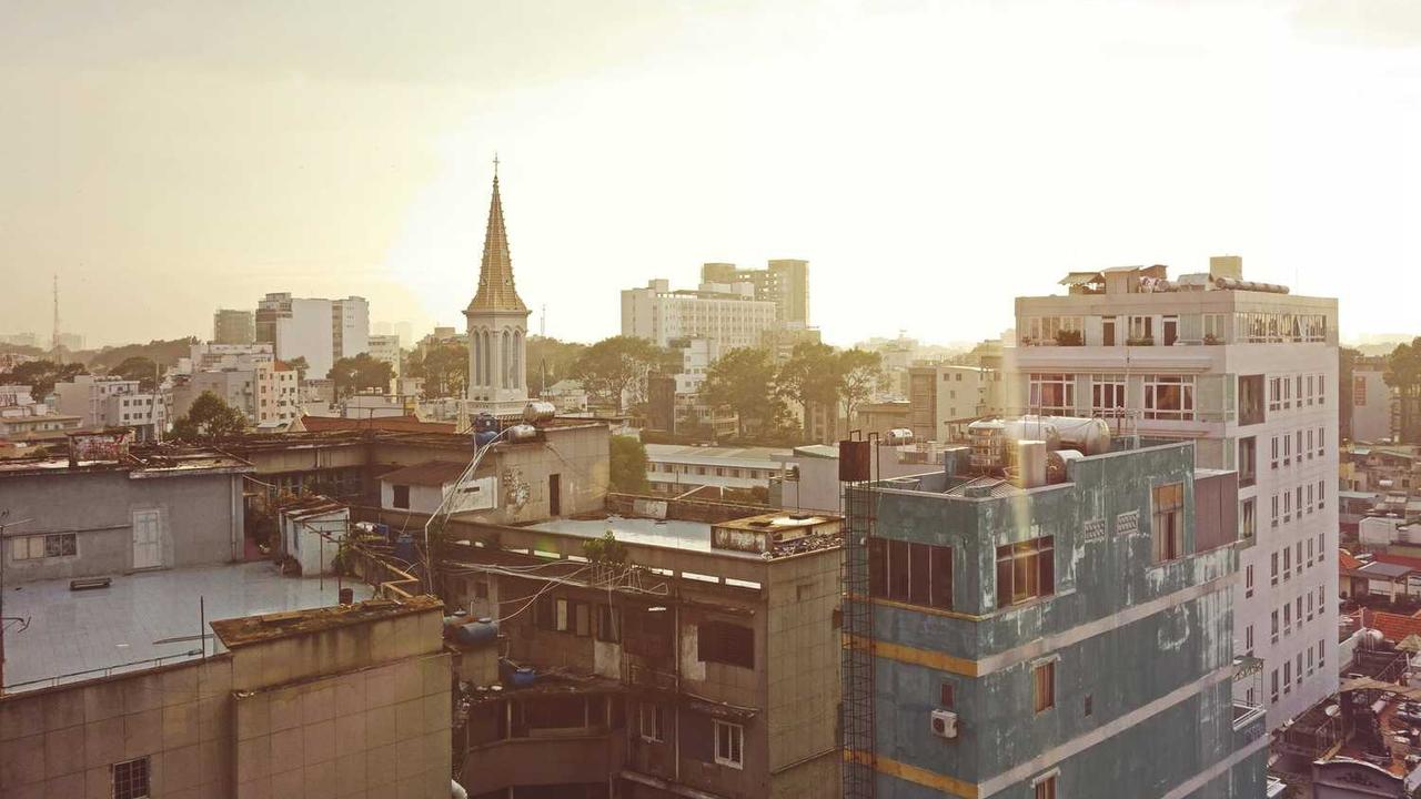 유가 변동 경제 완벽 가이드: 2026년 고물가 시대의 현명한 소비와 투자 전략